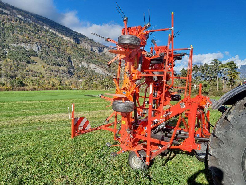 Kuhn GF 8712 Giroheuer