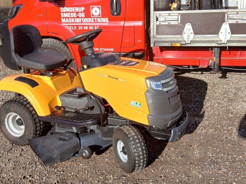Stiga Tornado 3098 H