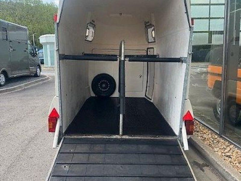 Camp Let A2 2 Pferde Vollpoly 2t. Sattelkammer