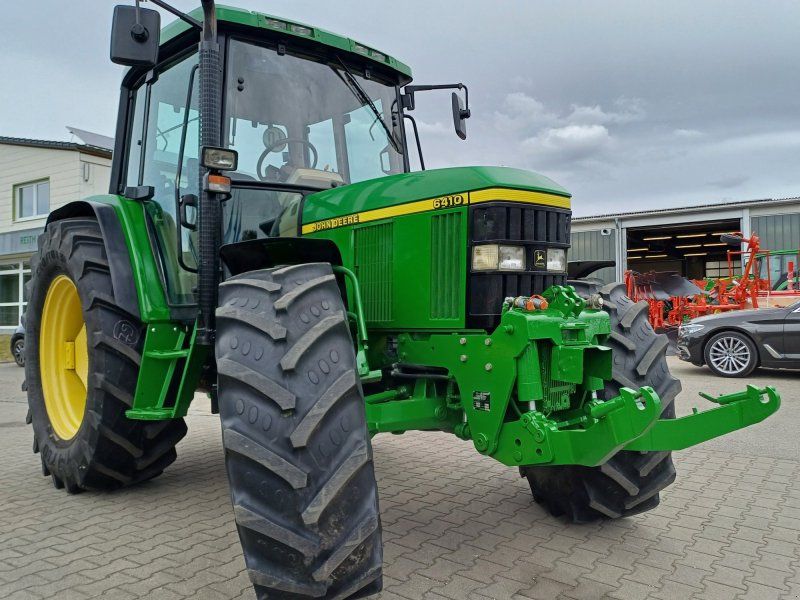 John Deere 6410