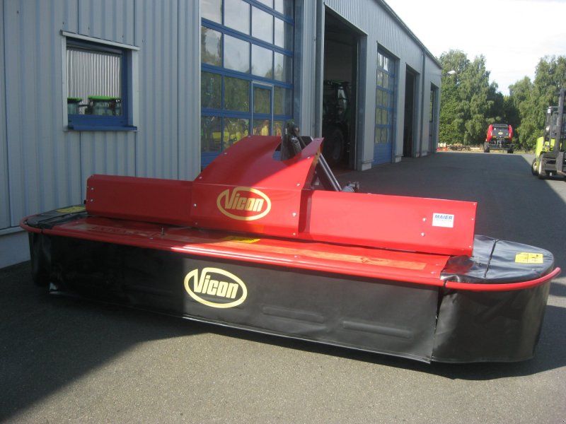 Vicon Extra 332 F