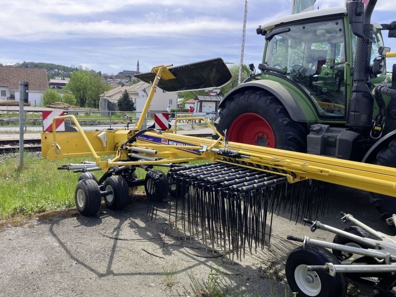New Holland PROROTOR L 640 T