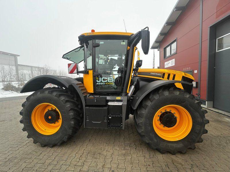 JCB Fastrac 4220 Icon
