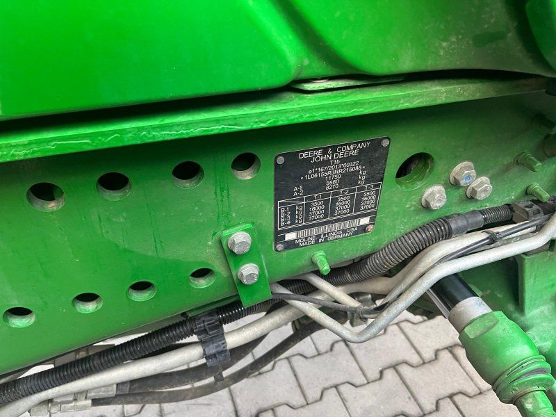 John Deere 6155R
