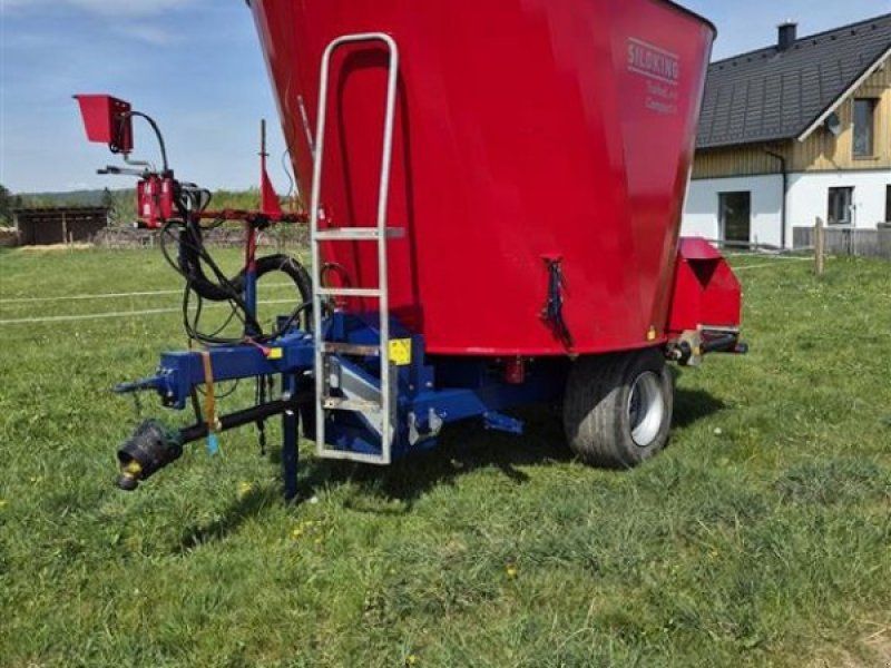 Siloking TrailedLine Compact 14