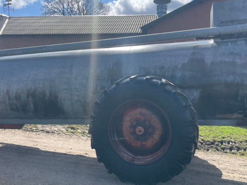 8000 liter gyllevogn