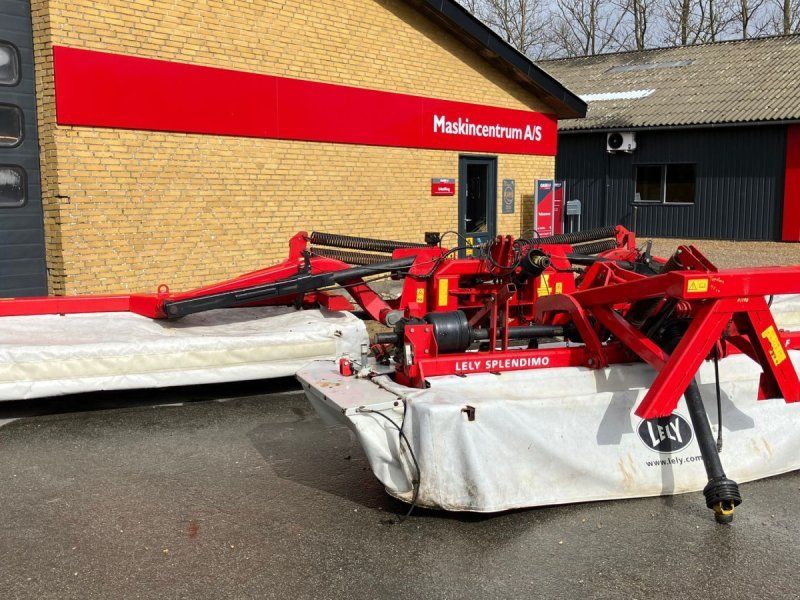 Lely 320 F + 900M
