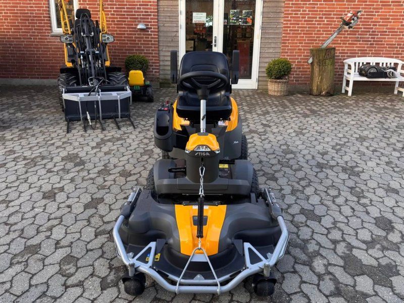 Stiga Park 900 WX inkl. combi 110 klippebord