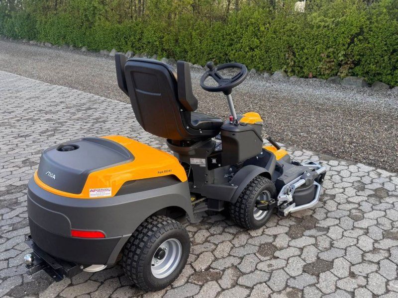 Stiga Park 900 WX inkl. combi 110 klippebord