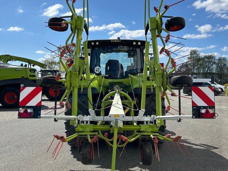 Claas Volto 700