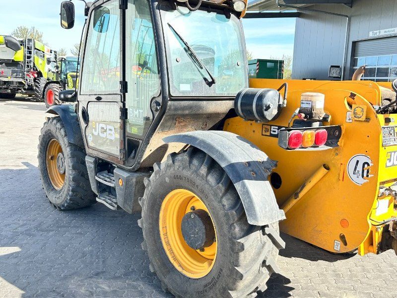 JCB 541-70