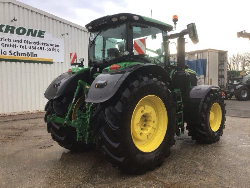 John Deere 6R 250