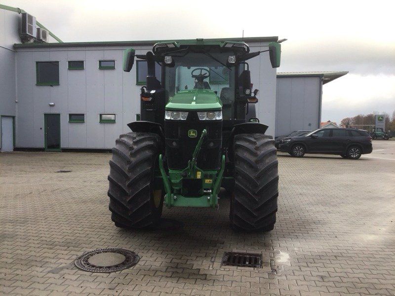 John Deere 7R 310