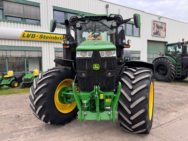 John Deere 7R310