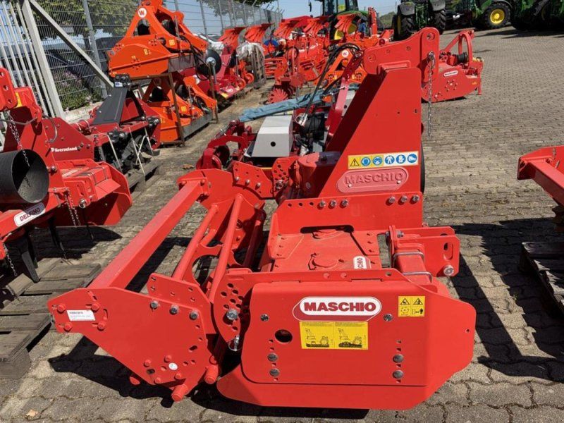 Maschio Delfino 1300 mit Stabwalze