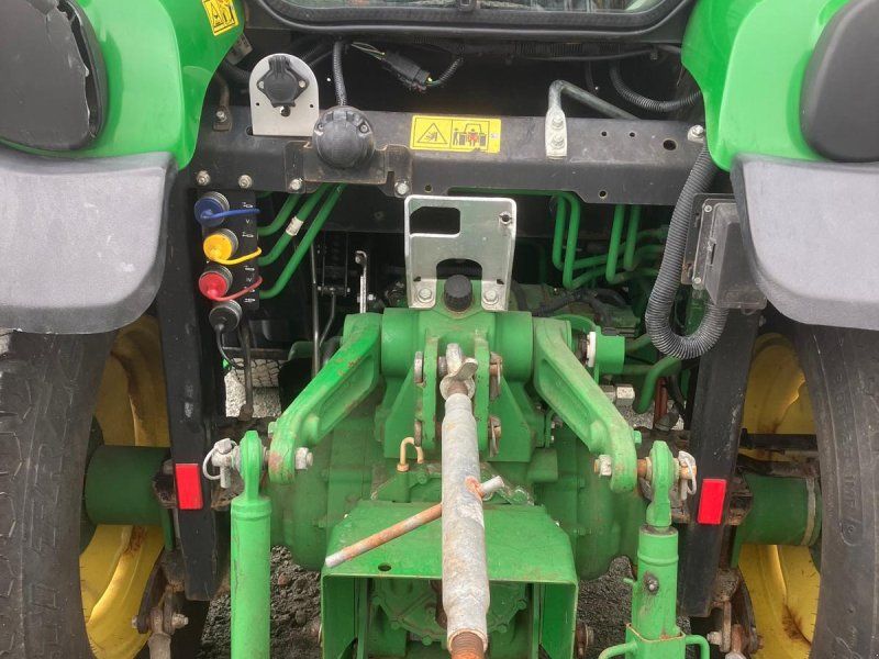John Deere 4066R