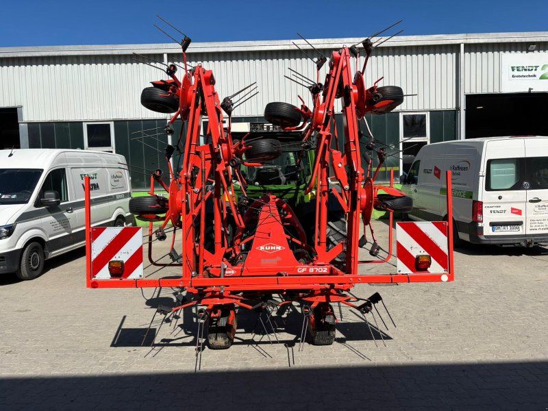 Kuhn GF8702