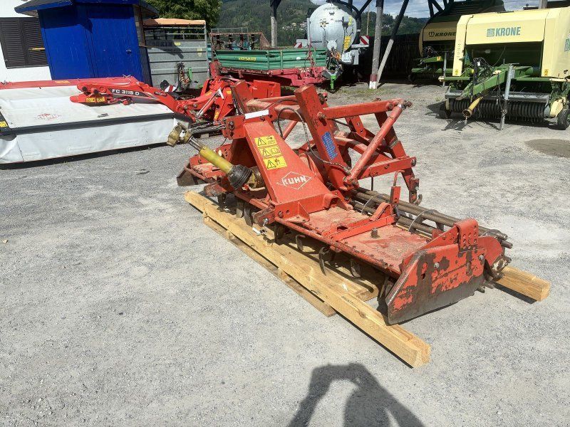 Kuhn HRB 300