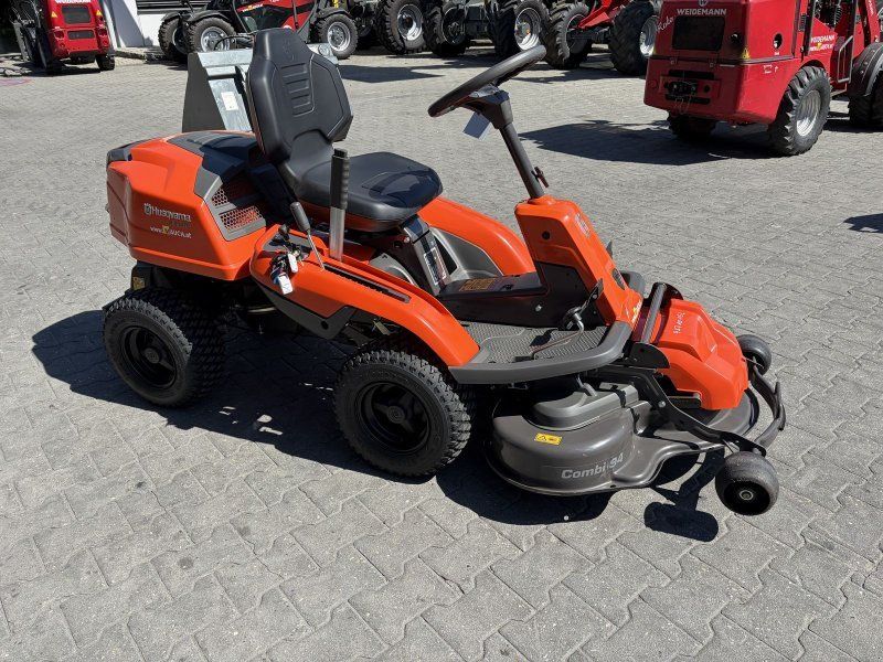 Husqvarna Rider 214TC mit 2 Zylinder Motor 94cm