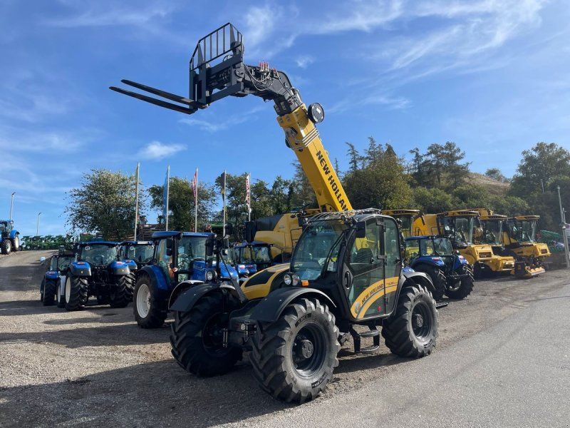 New Holland TH9.35 Plus