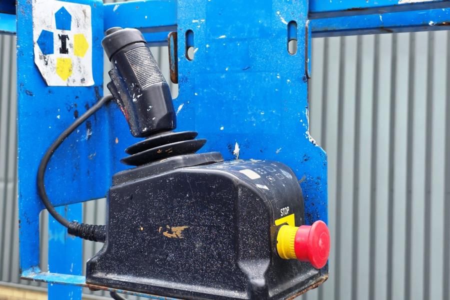 Genie GS2632 Electric, 10m Working Height, Non Marking T