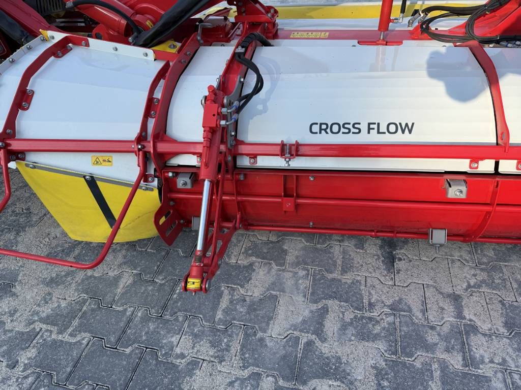 Pöttinger Novacat A10 CF Cross flow