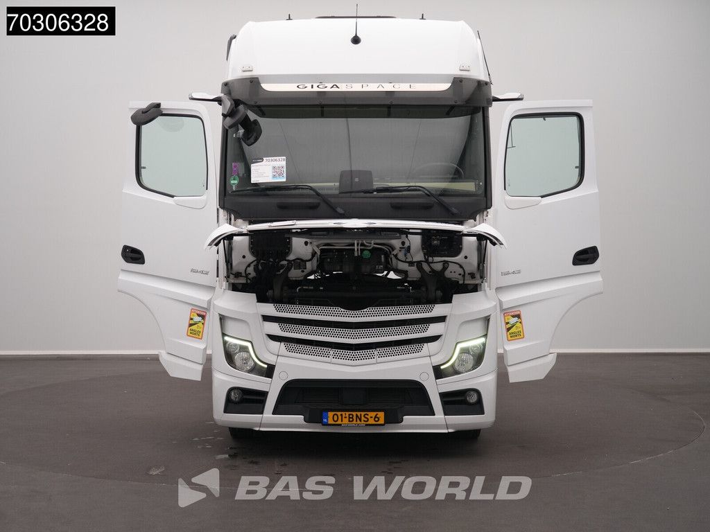 Mercedes Actros 1942 4X2 GigaSpace NL-Truck MirrorCam