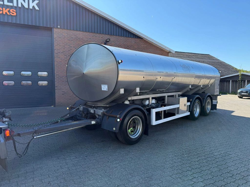 Magyar 3-AKSLET SLEPVOGN Skala RVS/INOX Melk/Milch/Milk Food 4 Rooms 18.000L Liftas
