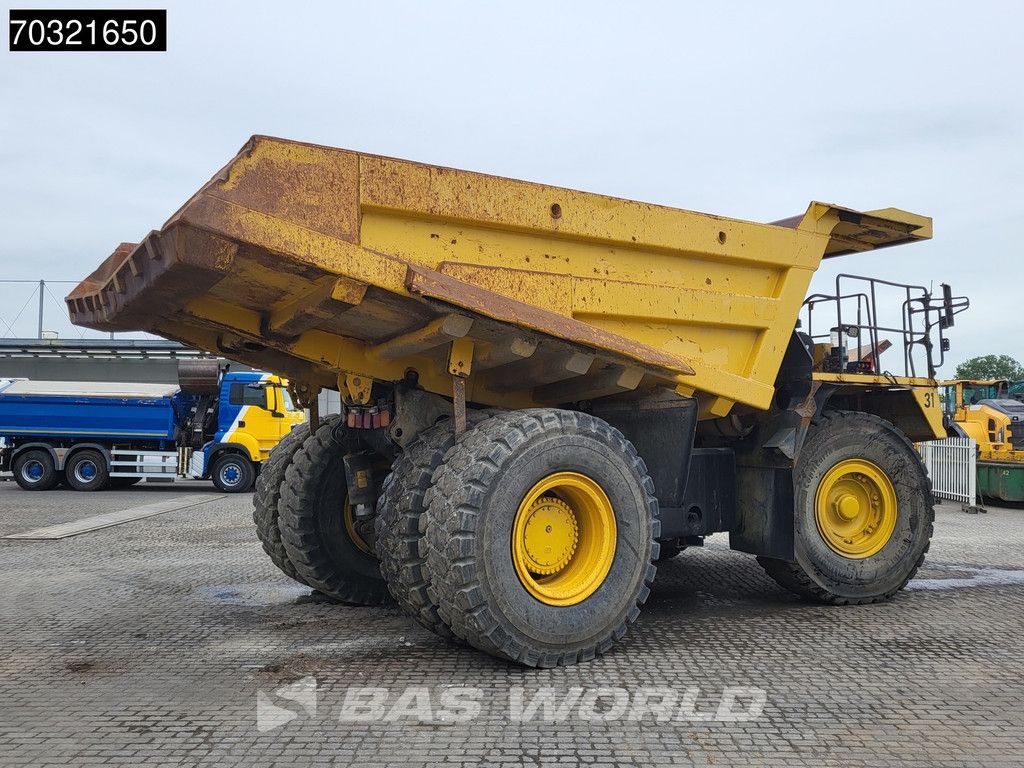Komatsu HD605 -7E0