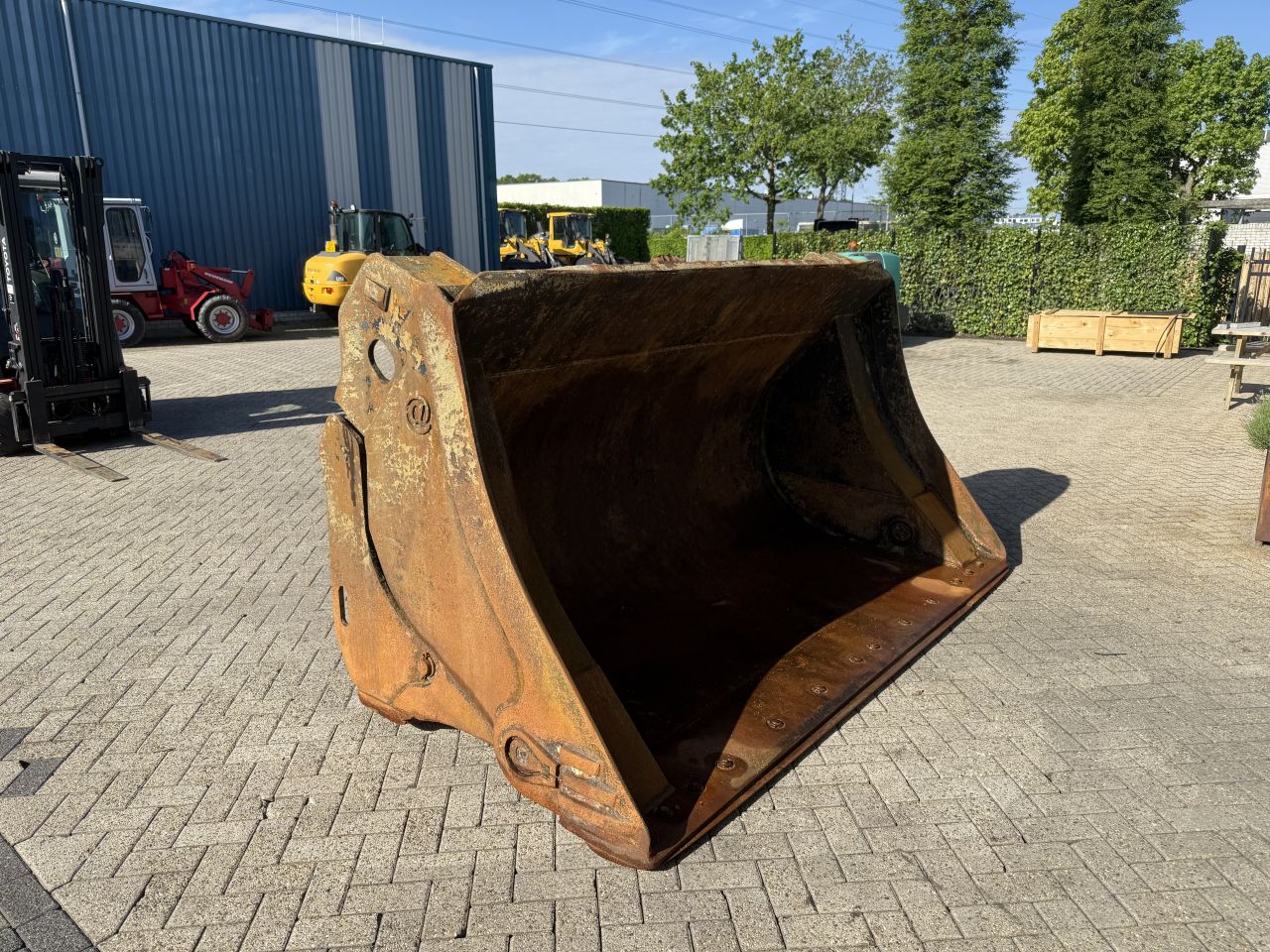 VOLVO Hoogkiepbak