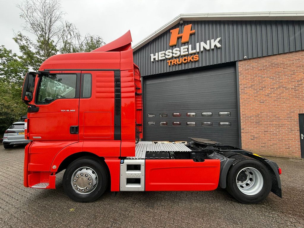 MAN TGX 18.360 XLX Side Skirts 2 Tanks NL Truck Smarttacho 2