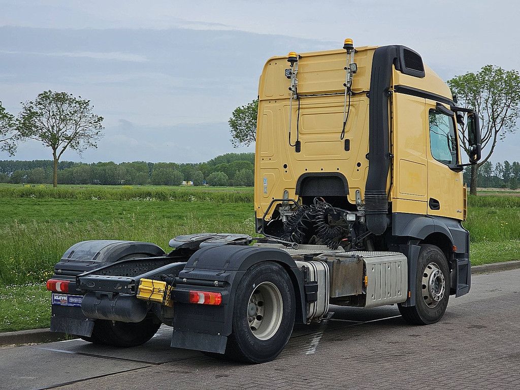 MERCEDES-BENZ ACTROS 1843
