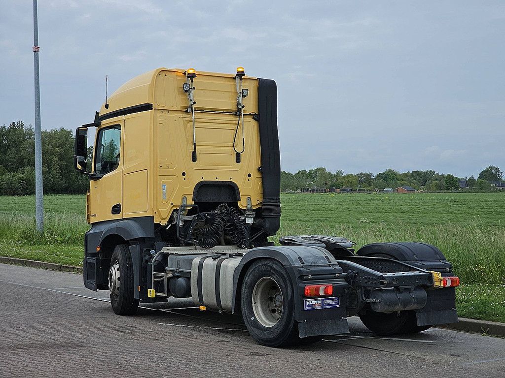 MERCEDES-BENZ ACTROS 1843