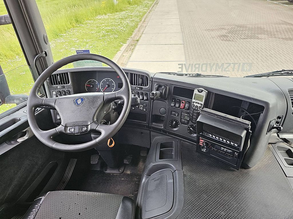 SCANIA P310 6x2*4 fuel 22m3