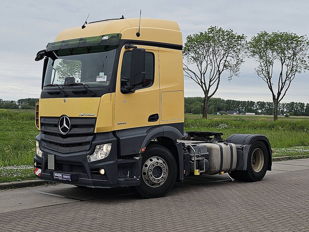 MERCEDES-BENZ ACTROS 1843
