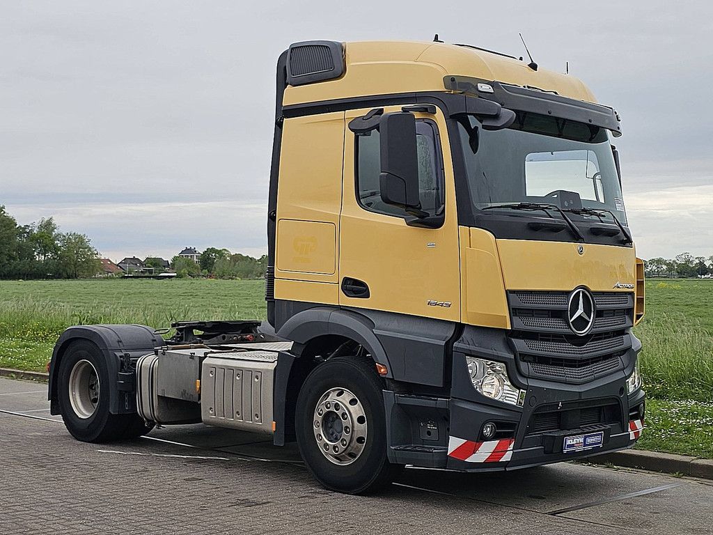 MERCEDES-BENZ ACTROS 1843