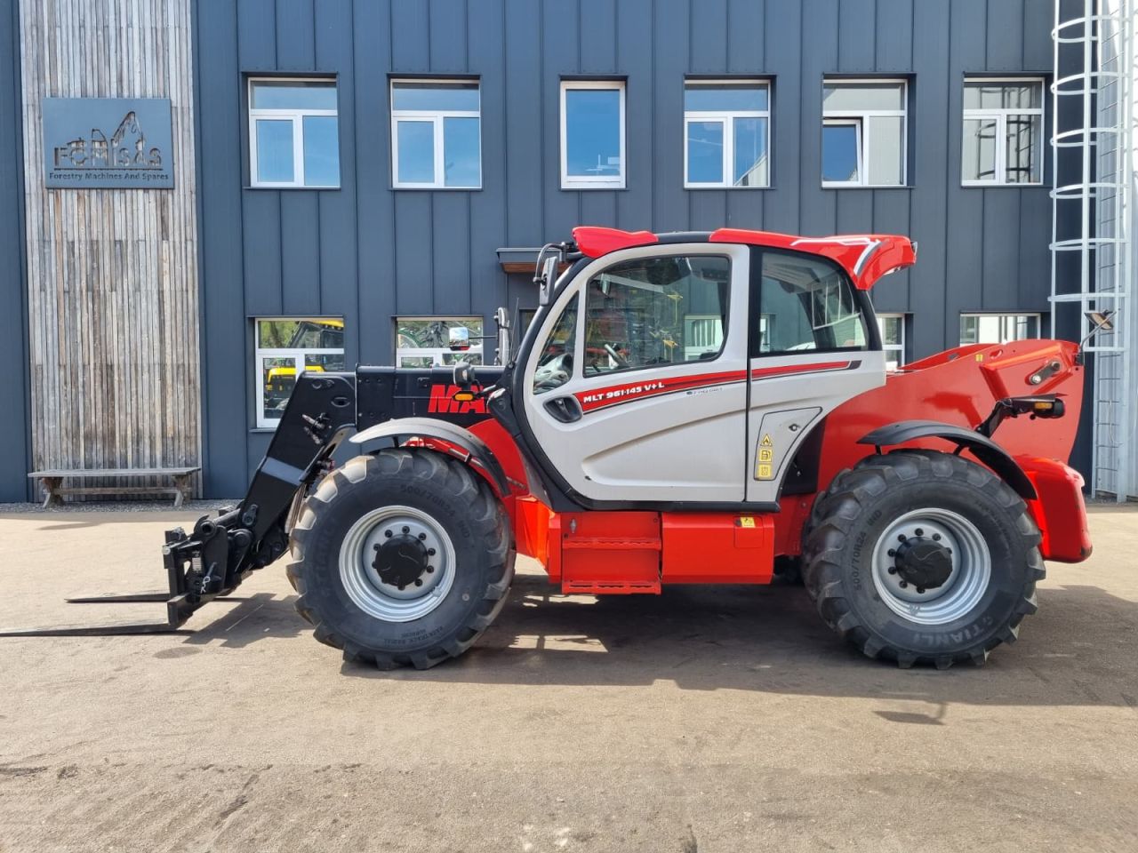Manitou MLT961 for sale