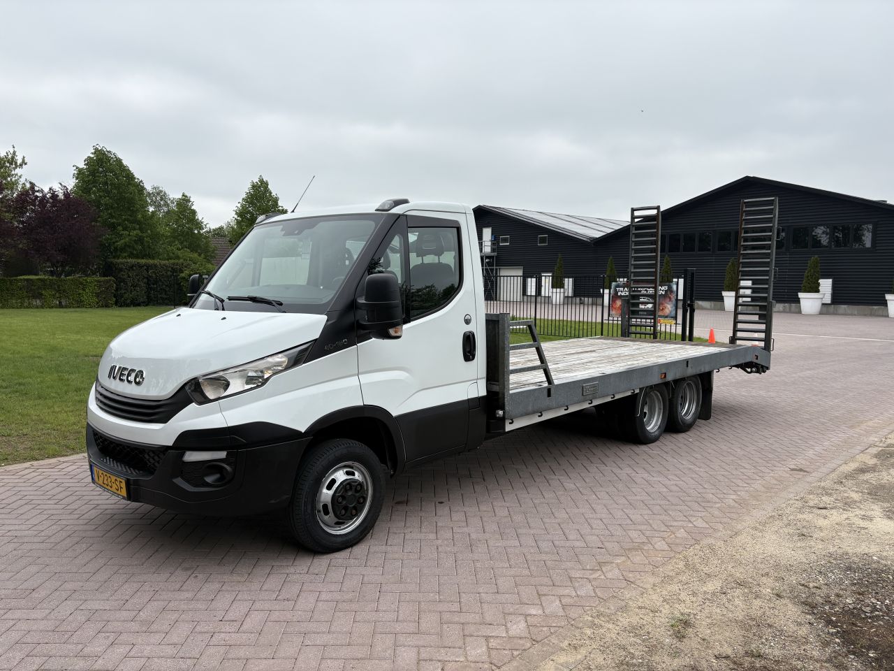 Be trekker iveco 40C18 EURO 6 clixtar oprijwagen 5210 LADEN