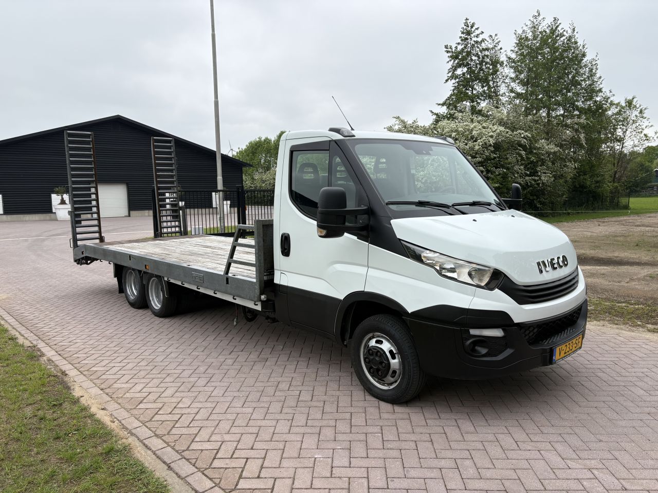 Be trekker iveco 40C18 EURO 6 clixtar oprijwagen 5210 LADEN