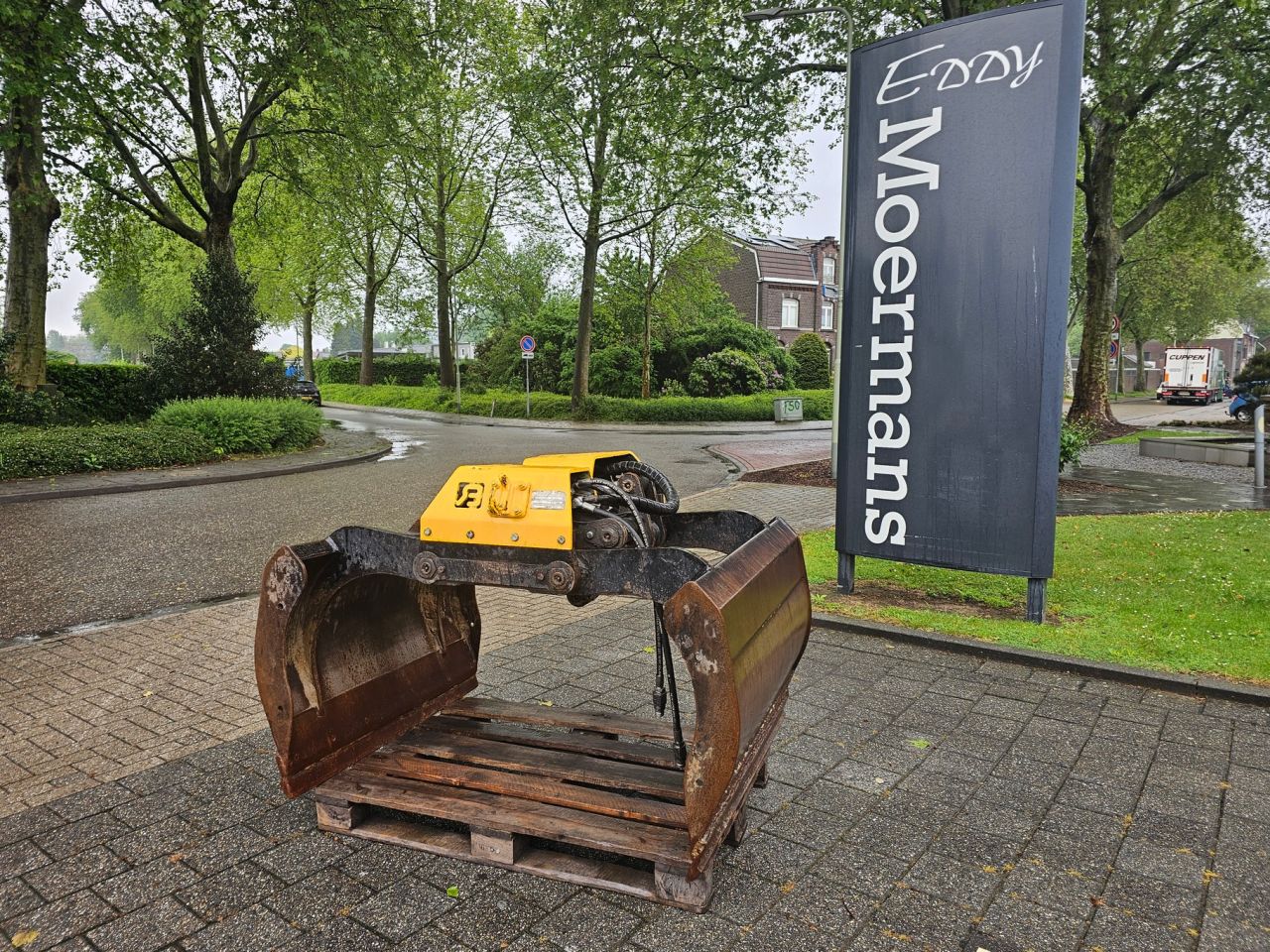 Bakker BDVEZ 100 Knijpbak Met Dubbele Cylinders