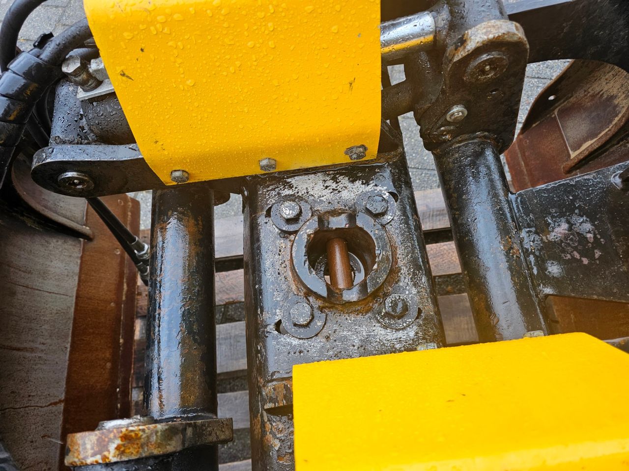 Bakker BDVEZ 100 Knijpbak Met Dubbele Cylinders