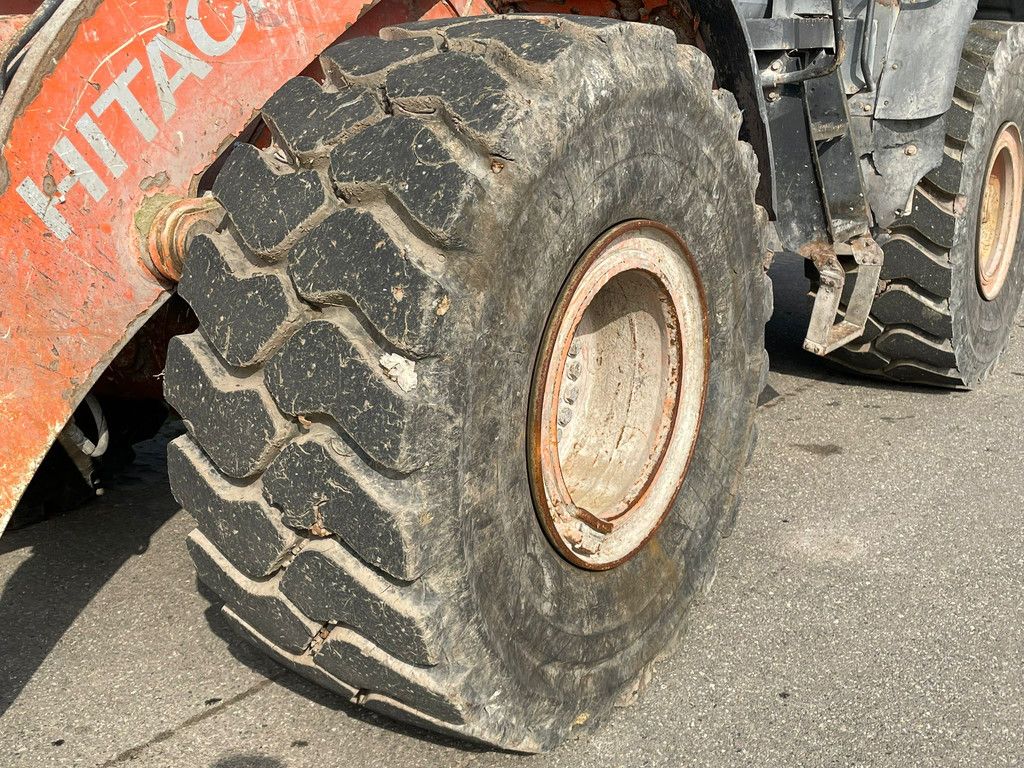 Hitachi ZW250-6