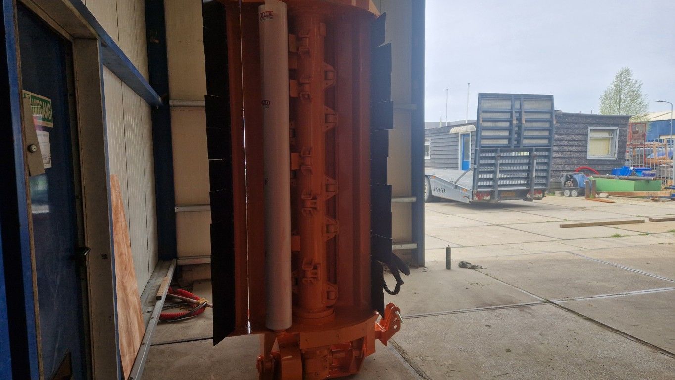 Falc TLF2000 zijklepelmaaier