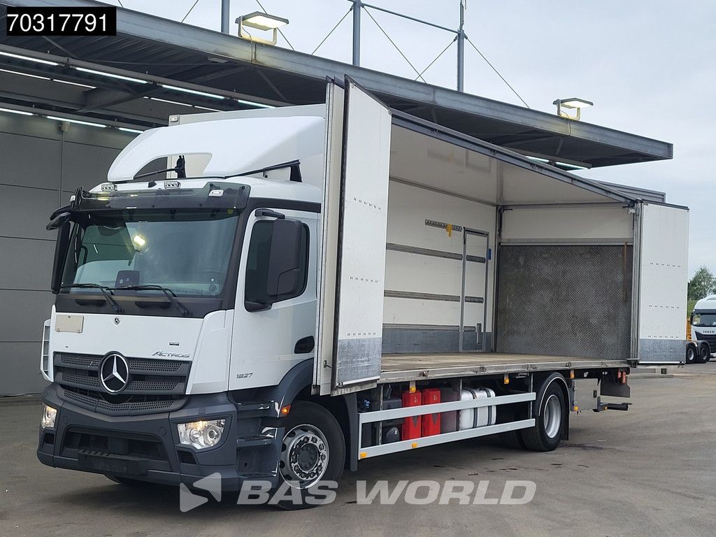 Mercedes Actros 1827 4X2 18tonner 2000kg Ladebordwand box heating Xenon Automatic Euro 6