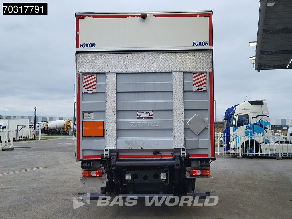 Mercedes Actros 1827 4X2 18tonner 2000kg Ladebordwand box heating Xenon Automatic Euro 6