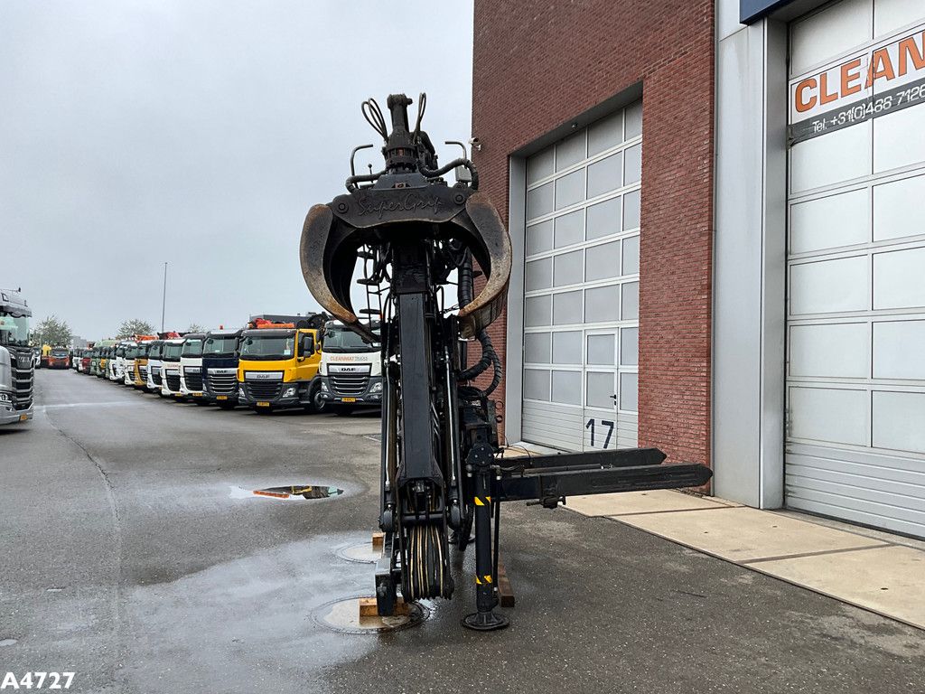 Hiab Loglift 12 Tonmeter Z-kraan