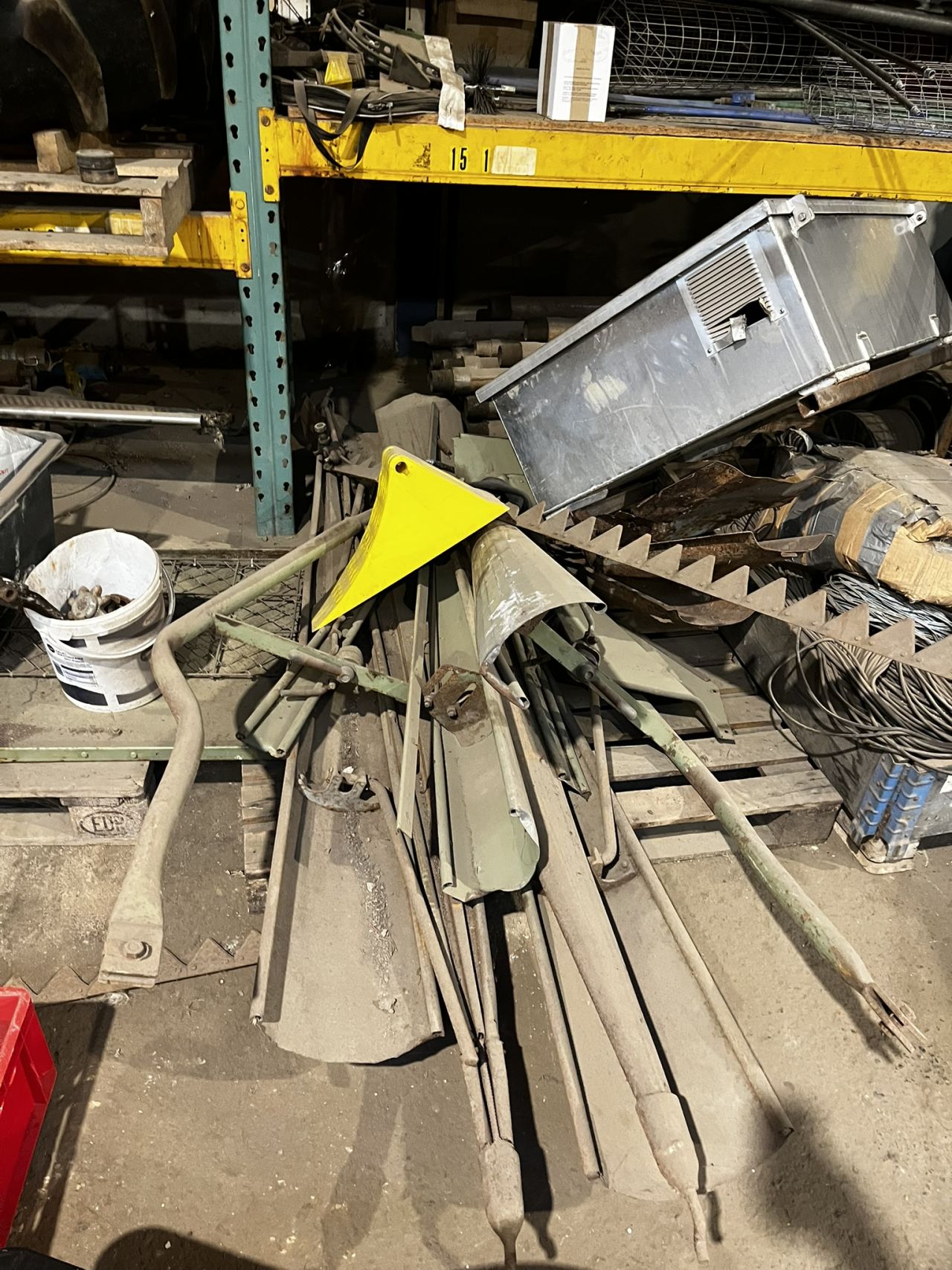 Claas Columbus maaidorser met stropers