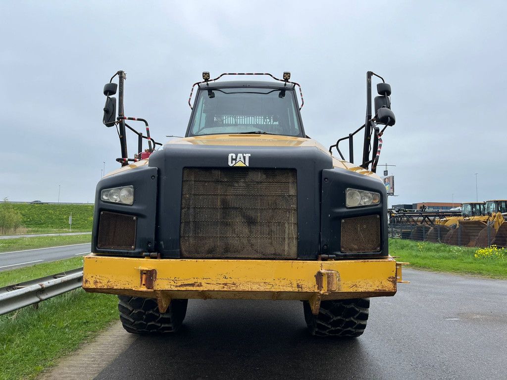 Caterpillar 740B