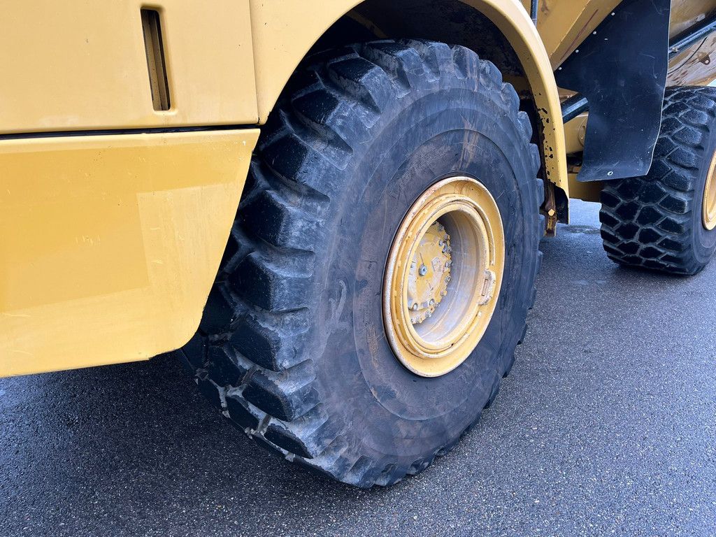 Caterpillar 740B