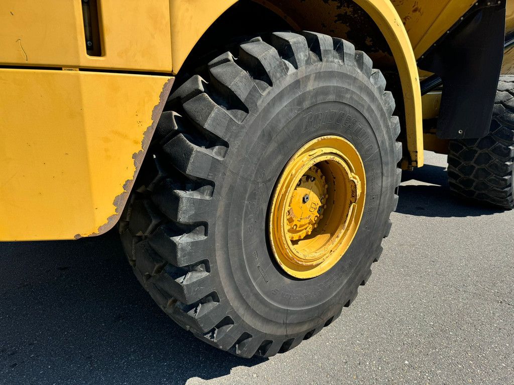 Caterpillar 740B